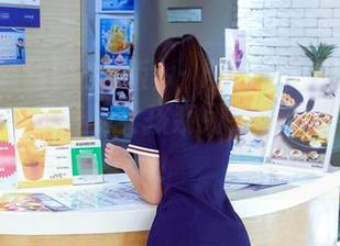 AISS爱丝(钻石版) – 谁说定制图片只能呆板？陈雅漫的女孩系列，带你看见活力！
