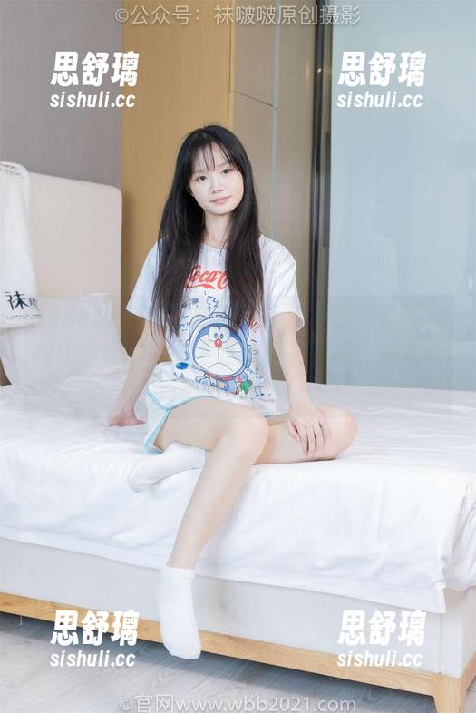 BoBoSocks袜啵啵 - 小甜豆的布鞋秀：想知道她的鞋子跟我有啥关系吗？来看看这套图分享！