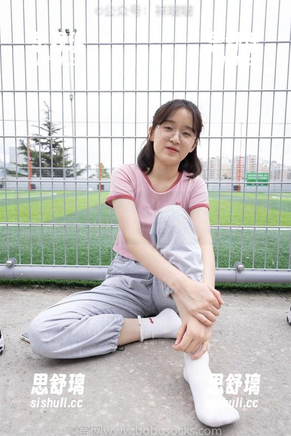 BoBoSocks袜啵啵-稚予 BoBoSocks袜啵啵 - 旗袍花絮版:跟着稚予一起探秘图集中的小秘密!