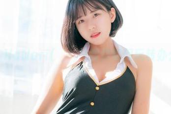 内衣照：HaNari(하나리)教你如何玩转办公室风格