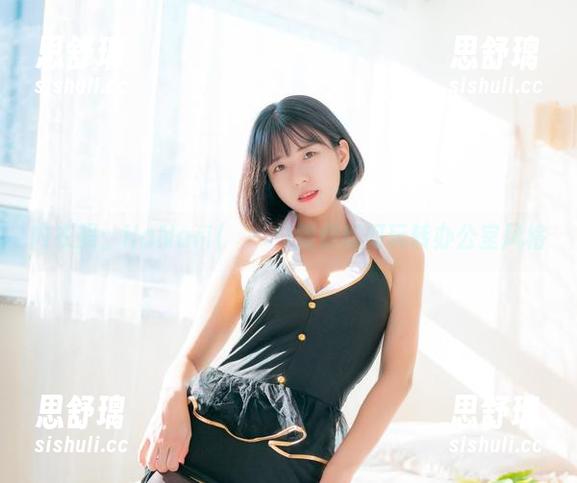 内衣照：HaNari(하나리)教你如何玩转办公室风格