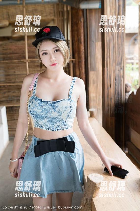 MiStar魅妍社-糯美子Mini MiStar魅妍社 - 说说糯美子Mini连衣裙的写真:分享一下这份不明所以的心动。