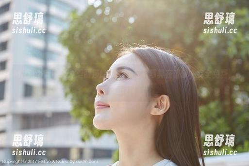 MiiTao蜜桃社-爱丽莎Lisa MiiTao蜜桃社 - 爱丽莎Lisa的牛仔裤写真在等你,完全免费,别走开!