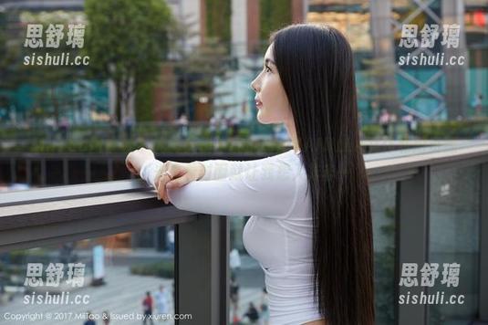 MiiTao蜜桃社-韵莉娜VANILLA MiiTao蜜桃社 - 光影交错下的韵莉娜VANILLA女仆私拍资源,光是看封面就让我想入非非…