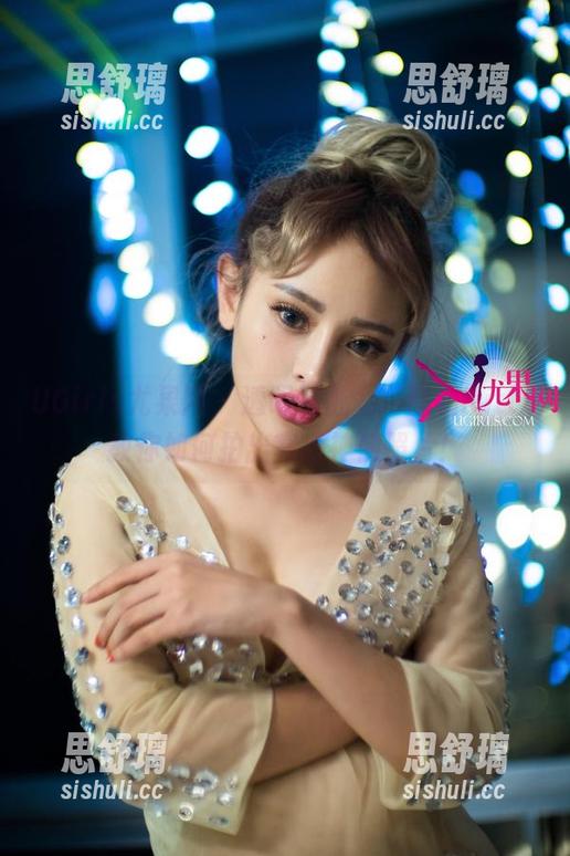 UGirls尤果网 - 透明的魅力：欣杨Kitty教你如何拍出高清神仙照片！