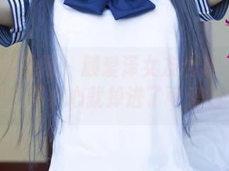 UGirls尤果网 – 颜爱泽女友合集：就这一组图，不小心就掉进了可爱的坑。