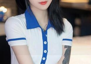 Xiuren秀人网 – Suki_baby裸足：在秋日落叶中漫步，图片合集仿佛有风的低语