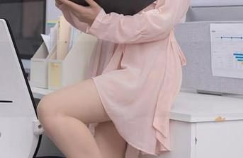 Xiuren秀人网 – 私房感觉：棉花糖candy油亮作品里的缤纷梦境