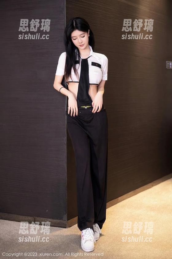 Xiuren秀人网 - 这腿绝了！绯月樱-Cherry的定制黑丝写真真让人心潮澎湃！