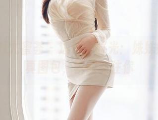 YouMi尤蜜荟 – 透明的时光：姝姝妹妹写真图包，瞬间抓住你