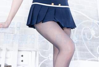 beautyleg – 在亮光下闪耀，Lilian美脚高清分享，超乎想象！