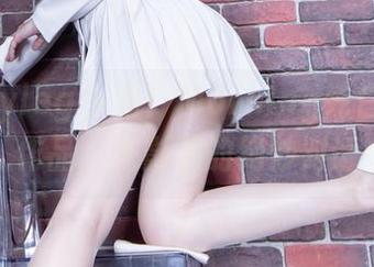 beautyleg – 看！Morning纯白的私拍作品，光影下的绝妙对话