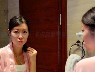 pans – 在浴缸中沉醉：卡卡高清写真集，别问我看了多久！