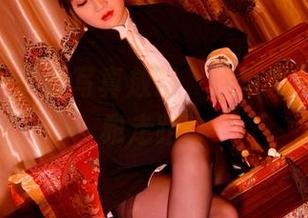 pans – 美脚写真放送，默默教你如何优雅走路！