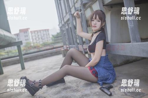 yoko夏宅 yoko夏宅的全套学姐:一边是温柔,一边是大胆