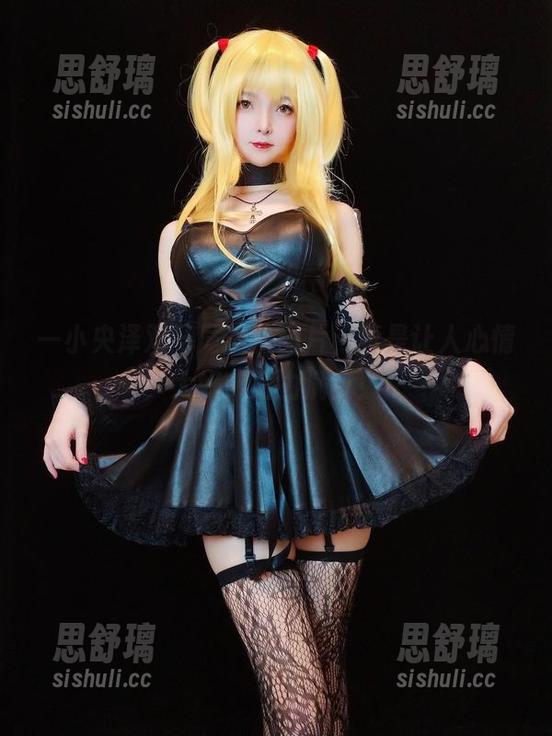一小央泽双马尾最新图片，真是让人心情大好，活力满分！