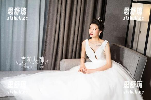 克拉女神-芝月 克拉女神 - 看!芝月私拍的学妹:作品不一样,心跳加速的节奏。