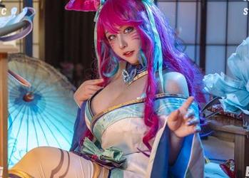 咔喵作品集：JK制服下的隐藏秘密，快来偷瞄！