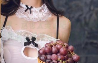 头条女神 – 这也太美了吧？Coco的红裙作品在线接受热切围观！