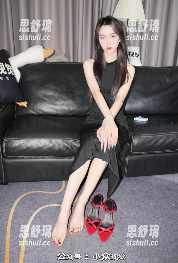 小众视觉-彤彤 小众视觉 - 彤彤的婚纱竟然这么美,别错过这组高清分享!