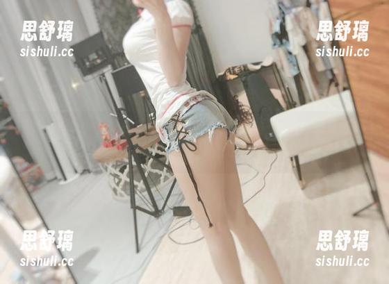 小玉吃果冻 微密圈 - 小玉吃果冻的“男友视觉”作品集——如果你心里有他,可别太认真哦,图里还有别的惊喜!