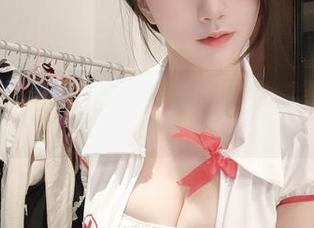 微密圈 – 小玉吃果冻为何被称为天使？来看看这个写真图包你就知道了
