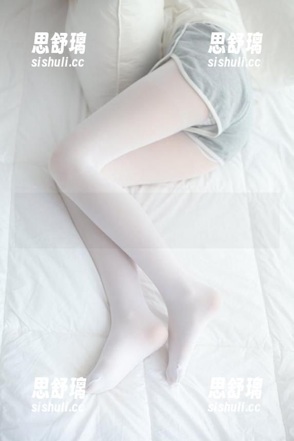 少女秩序的写真：白丝T恤加成，壁纸美到晕！