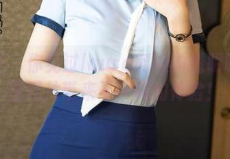 尤蜜荟 – 你见过laura阿姣的透明吗？原图照片带来不一样的体验！