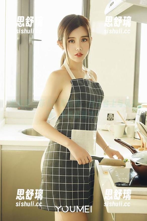 尤蜜荟 - 菲儿写真新作：在天台上与风共舞，谁说没魅力？