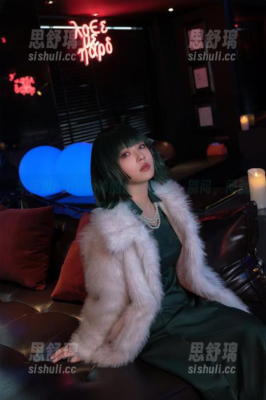 年年Nnian 年年Nnian女神的最新图册,别问,问就是美到窒息!