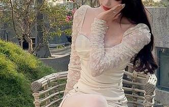 微密圈 – 小心！观看徐莉芝Booty的肉丝会让你一不小心停留太久。