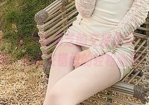 微密圈 – 女君徐莉芝的交接仪式：免费套图，光影交错间的轻松幽默！