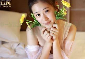 推女神 – 瞥一眼就沉迷：歆小兔chobits少女图包分享，果然不愧是热门博主
