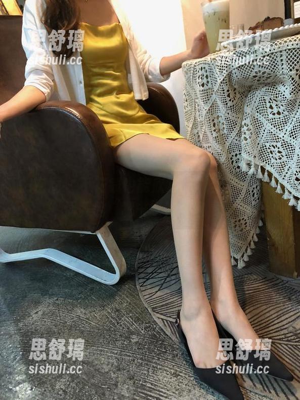 梦里一只喵 微密圈 - 不花钱也能欣赏!“梦里一只喵”饲养的“秘书”写真免费合集