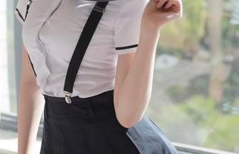 模范学院 – 南晓梦棉袜套图，分享她轻松俏皮的别样魅力