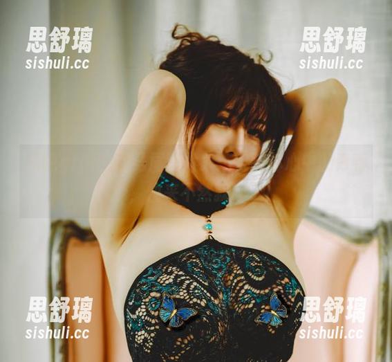 樱晚gigi 樱晚gigi的双马尾图片集:定制你心中的青春梦,快来不然就晚了!