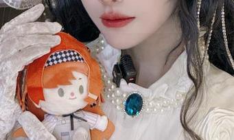 精选流一_喵喵喵喵喵喵银狼，写真中暗藏的细微微妙