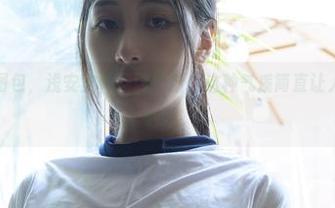 轻轻松松看图包，浅安安体操服更新，这种气质简直让人着迷，不可小觑！