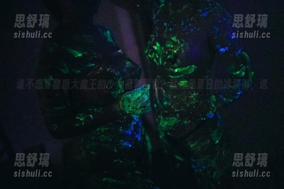 谁不想要甜糖大魔王的少女福利图包？就像是夏日的冰淇淋，透心凉。