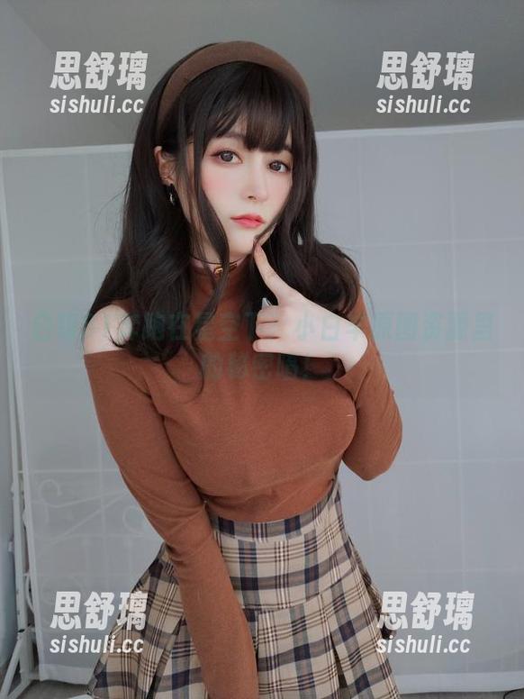 白银81 白银81奔跑在星空下:小白羊原图资源里的秘密唷!