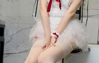 秀人网 – 奶酥内衣作品的无限可能：网盘里藏着的温柔颠覆