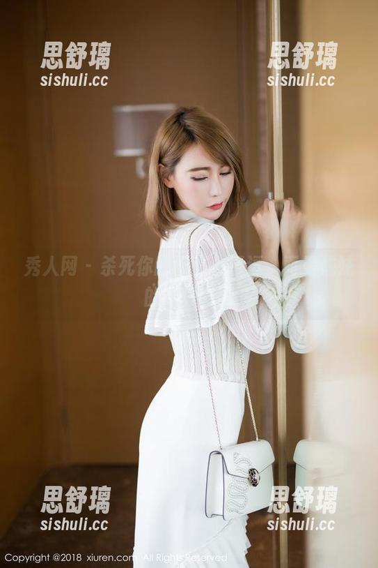 秀人网-小逗逗 秀人网 - 杀死你的不是小逗逗,而是妹妹的写真套图