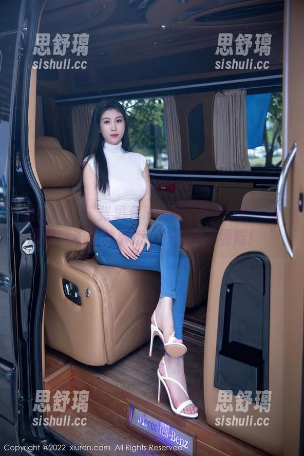 秀人网-张思允Nice 秀人网 - “张思允Nice的夏天写真:图集里藏着无数清凉——但请不要吃!“