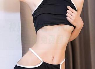 秀人网 – 校服下的杏子Yada：你绝对想不到的免费图片！