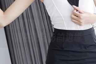 秀人网 – 王俪丁呀修女写真合集：一场梦游在光与影的边缘