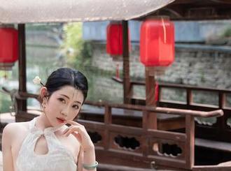 秀人网 – 这么油亮的图片，鱼子酱fish到底在分享什么？