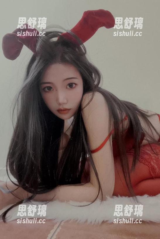 纪念小小v 微密圈 - 图包来啦!纪念小小v的大反差之作,瞬间变身女神与邻家小妹的夹心饼干!