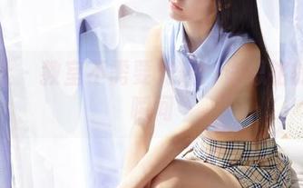 蜜桃社 – 教室不需要光环：许思铭的写真瞬间