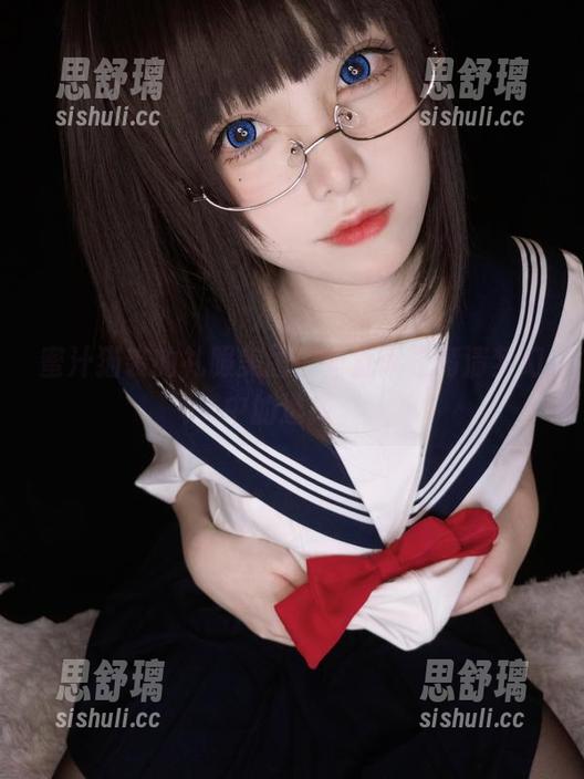 蜜汁猫裘 蜜汁猫裘的礼服美图,简直就是高清梦幻中的选择。
