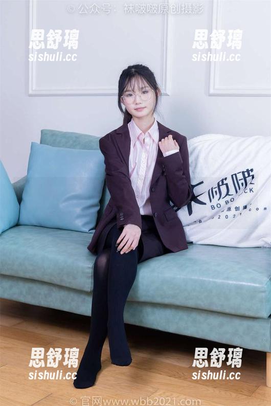 袜啵啵-小甜豆 袜啵啵 - 在线跟随小甜豆的巧克力蛋糕剧情,原图超长花絮竟然这么甜!